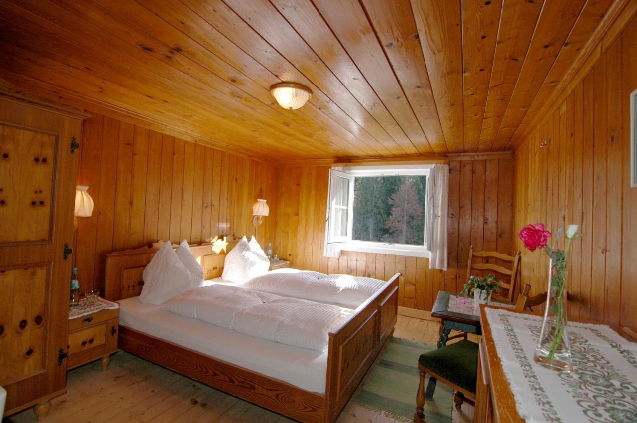 Walmendinger Haus Apartment Hirschegg  Exterior photo