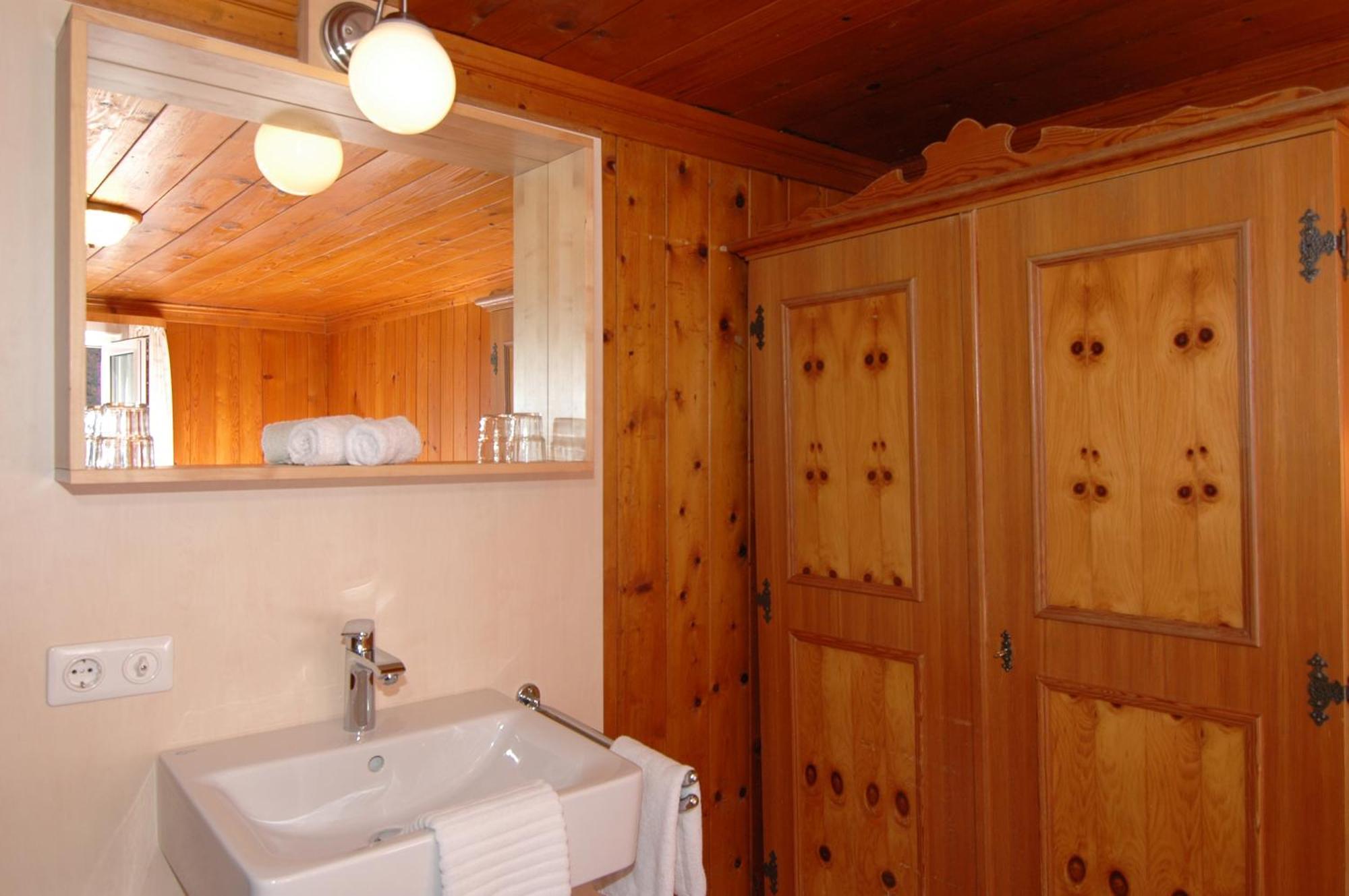 Walmendinger Haus Apartment Hirschegg  Room photo